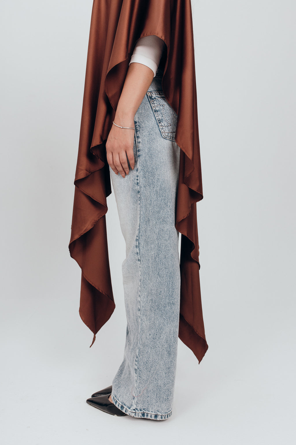 Flowy satin cape