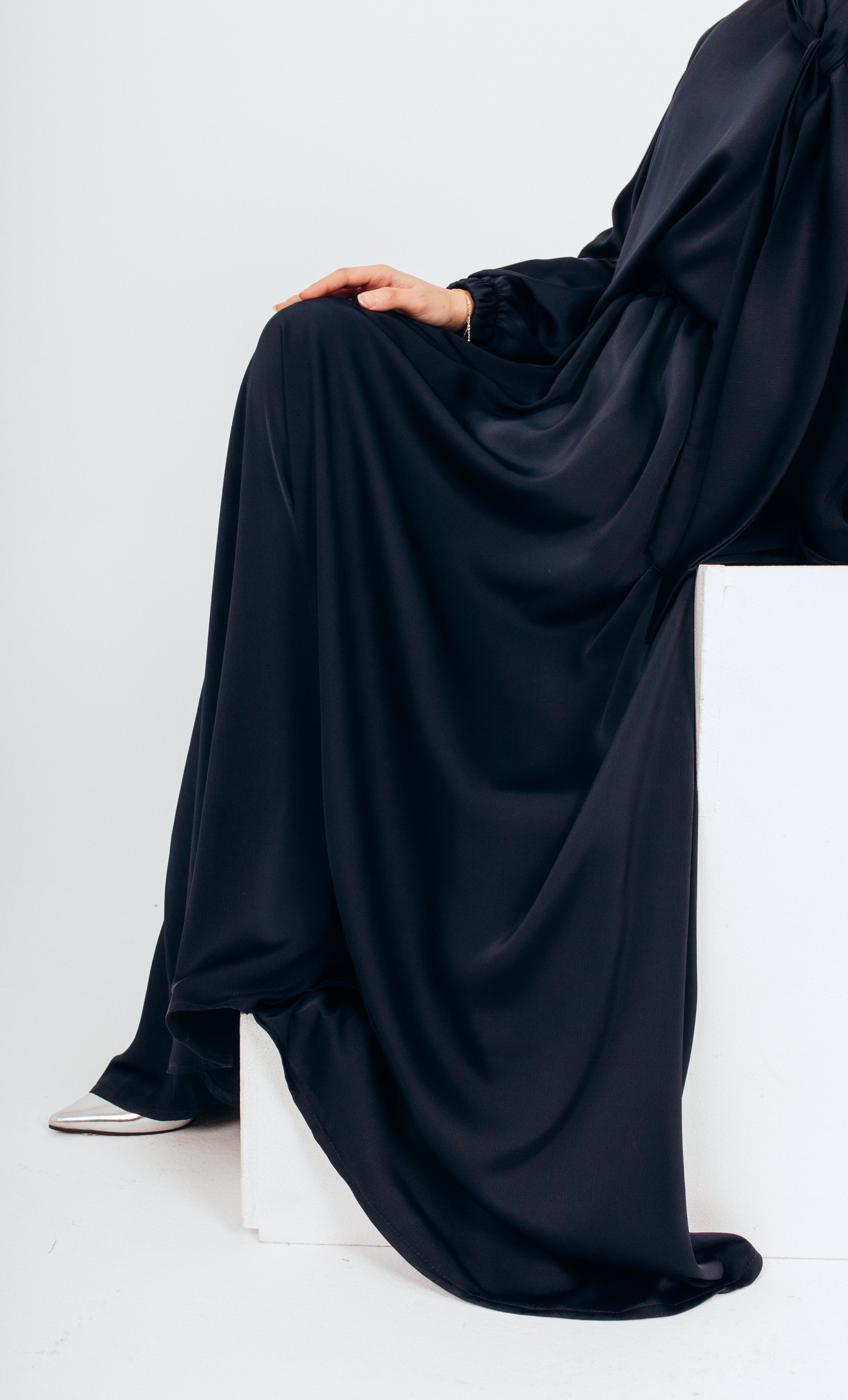 Satin muse skirt